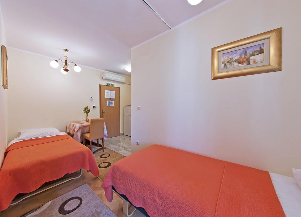 Villa Ana Zaton  Luaran gambar